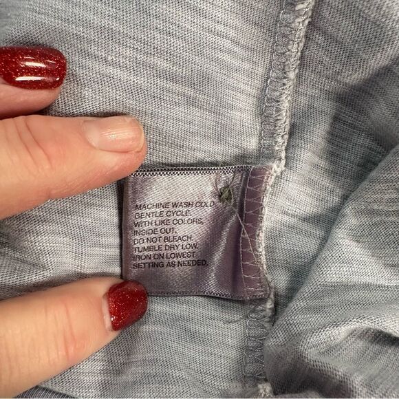 J. Ferrar Modern Fit Henley V-Neck Thin Textured Heather Short Sleeve T-Shirt - Picture 6 of 8